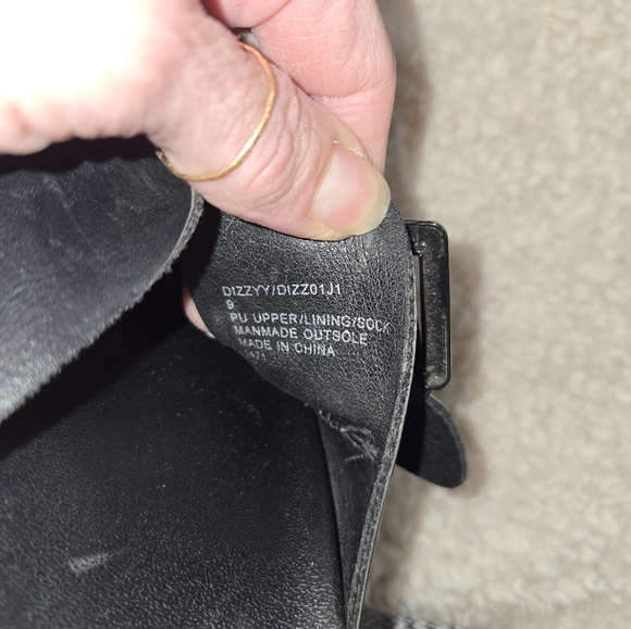 Madden Girl Dizzy Platform Sandals sz 9 - Picture 6 of 7